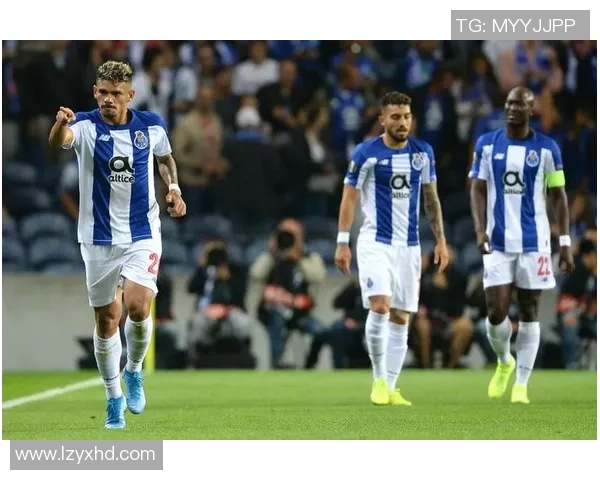 西甲激战曼城大胜本菲卡补时争议进球引发全场热议